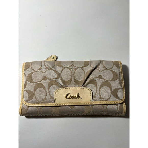 Coach Tan and Cream Women's Bag - Picture 3 of 11